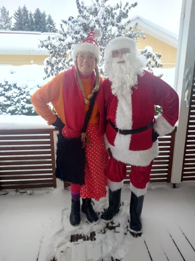 Kuva: Joulupukki ja muori